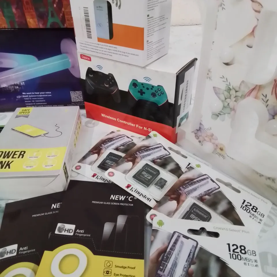 BOX CONTAINING LARGE AMOUNT OF BOXED ELECTRICAL ITEMS TO INCLUDE: 128GB MEMORY CARDS, SCREEN PROTECTION COVERS, LED MAGIC COLOUR LAMP, WIRELESS GAMING REMOTE, INK CARTRIDGES AND LOTS MORE