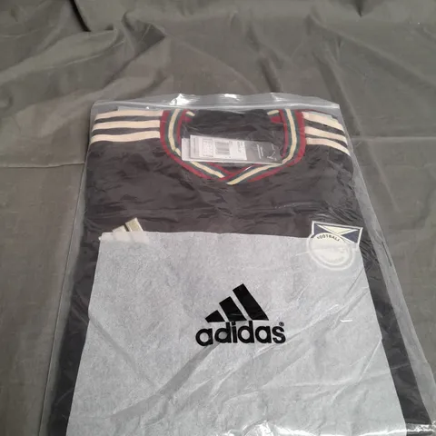 ADIDAS JAMAICA JERSEY SIZE L