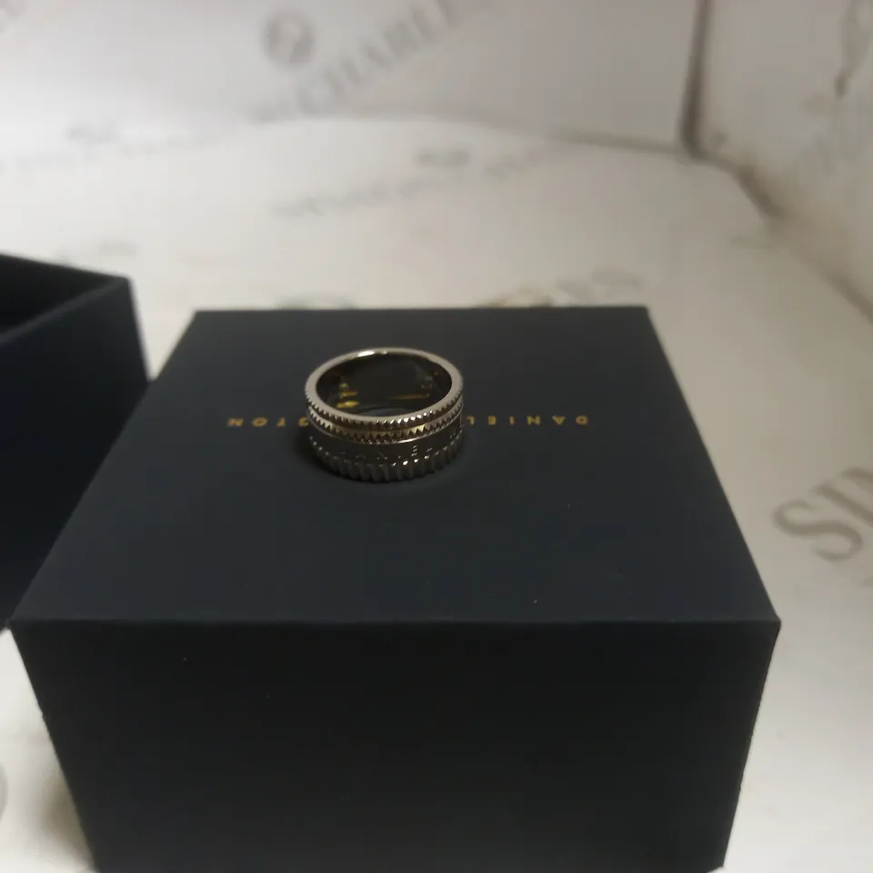DANIEL WELLINGTON SILVER RING