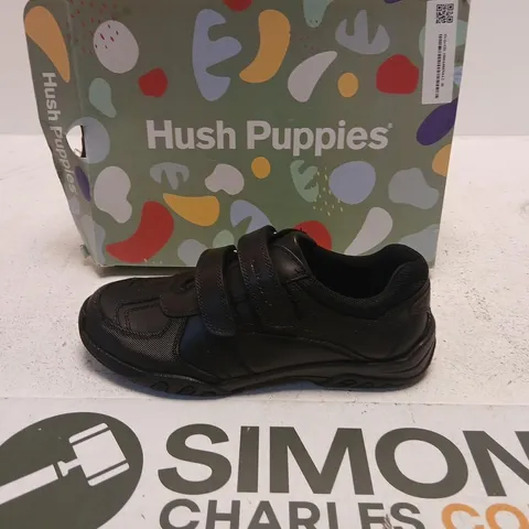 HUSH PUPPIES BLACK VELCRO TRAINERS – UK SIZE 4