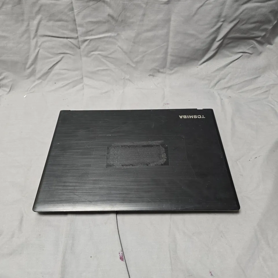 TOSHIBA SATELLITE PRO R40-C LAPTOP 