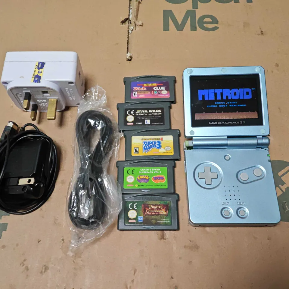 UNBOXED NINTENDO GAMEBOY ADVANCED SP WITH 6 GAMES