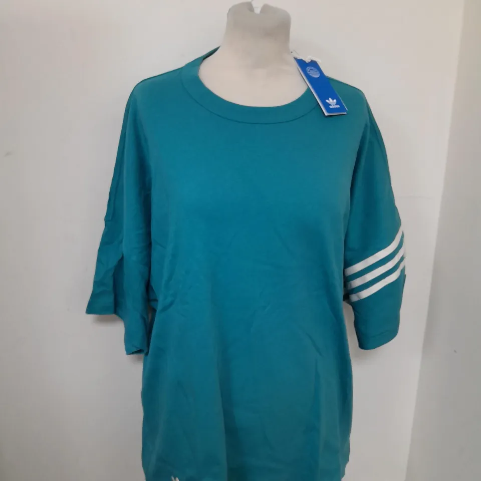 ADIDAS ORIGINAL CREW NECK CASUAL T-SHIRT SIZE M