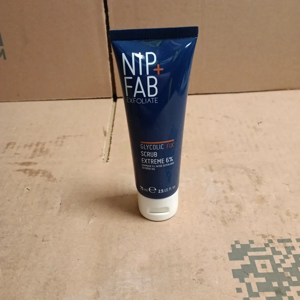 NIP + FAB GLYCOLIC FIX SCRUB EXTREME 6% 75ML UNBOXED