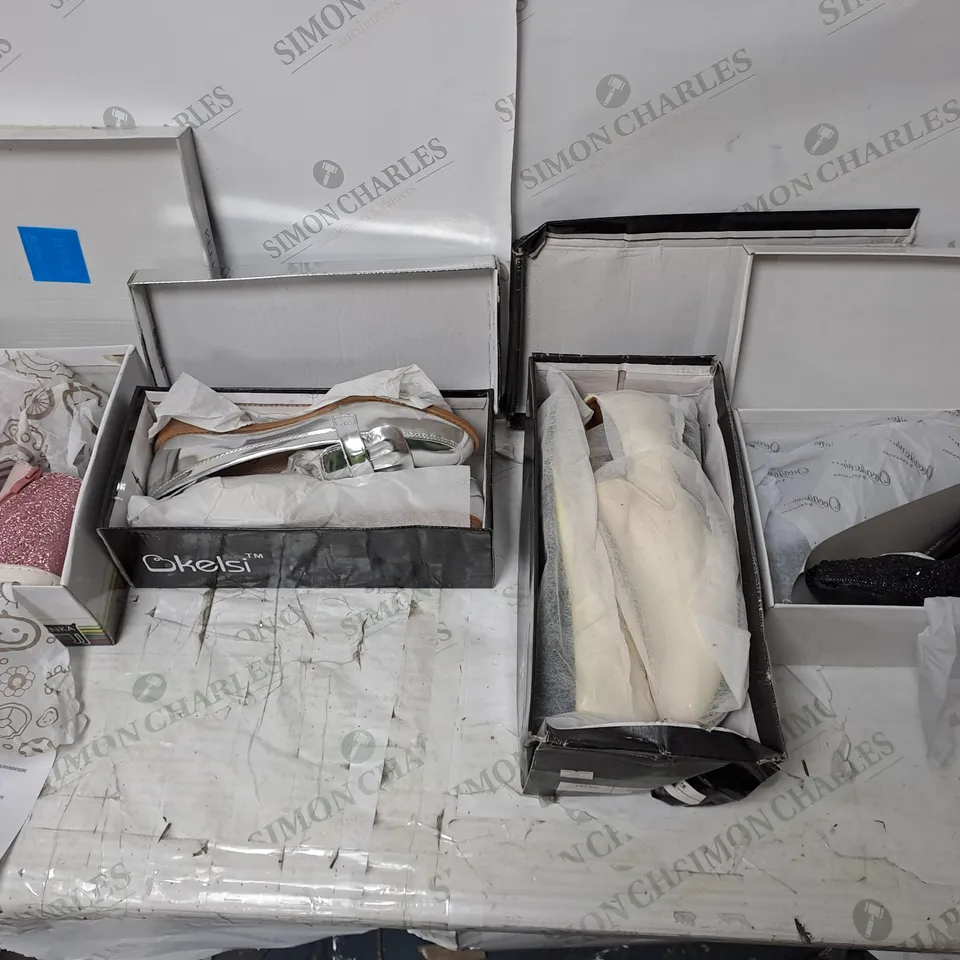 APPROXIMATELY 10 PAIRS OF ASSORTED BOXED AND UNBOXED SHOES TO INCLUDE SANDALS, AND TRAINERS 