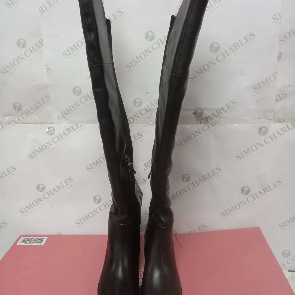 BOXED MODA IN PELLE ZARRA OVER KNEE BLACK LEATHER BOOT SIZE 6