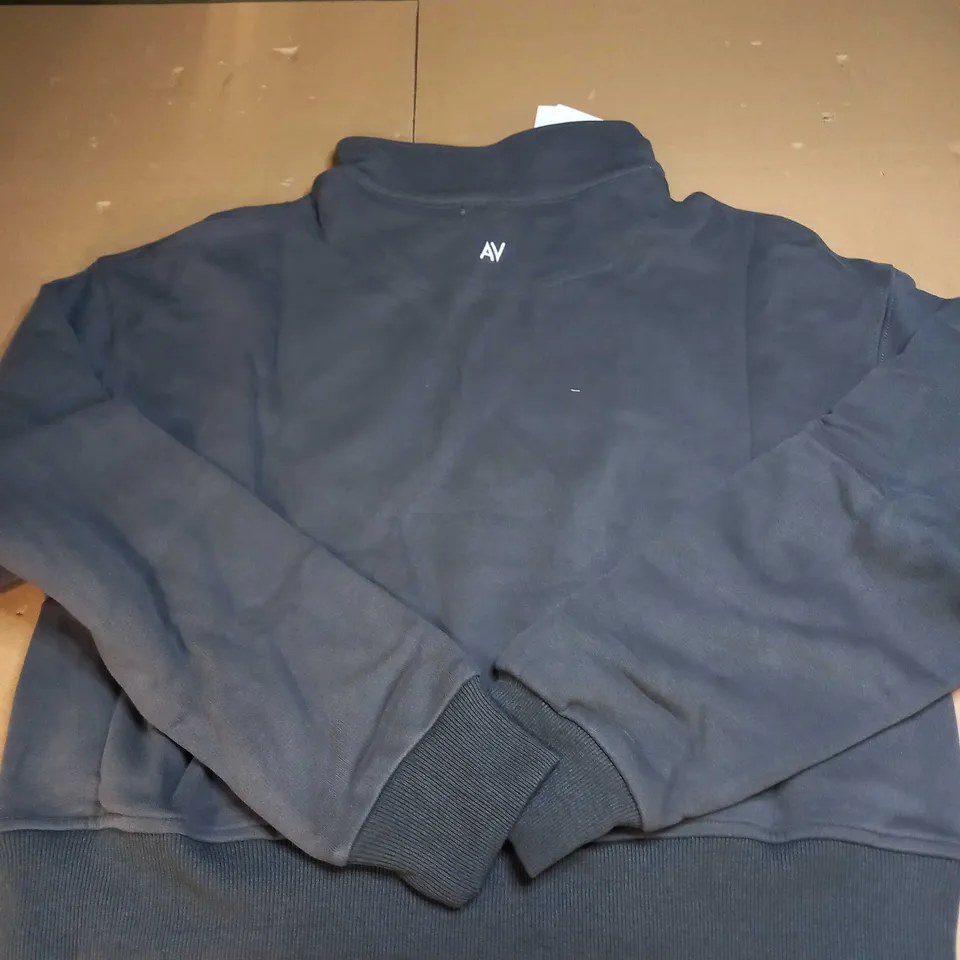 ANOTHER VERSION #SHESWEARINGAV GREY QAUTER ZIP - UK L