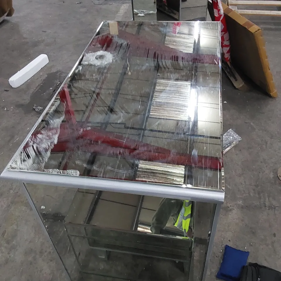 DESIGNER MIRRORED 3-DRAWER CHEST OF DRAWERS 