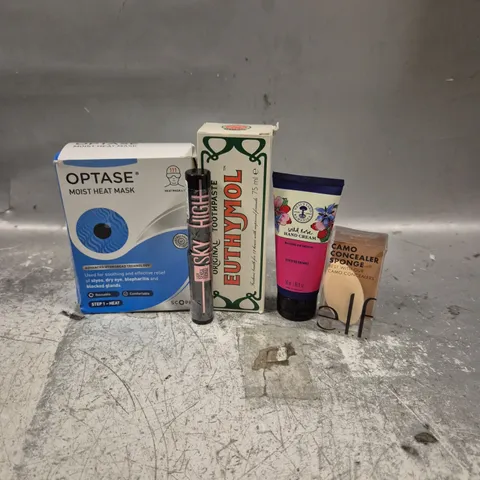 APPROXIMATELY 20 HEALTH AND BEAUTY PRODUCTS TO INCLUDE OPTASE MOIST HEAT MASK, MAYBELLINE SKY HIGH MASCARA AND EUTHYMOL TOOTHPASTE