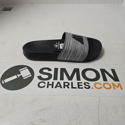 UNBOXED PAIR OF MONTIREX TRAIL SLIDES IN BLACK/PLATINUM GREY - UK 8
