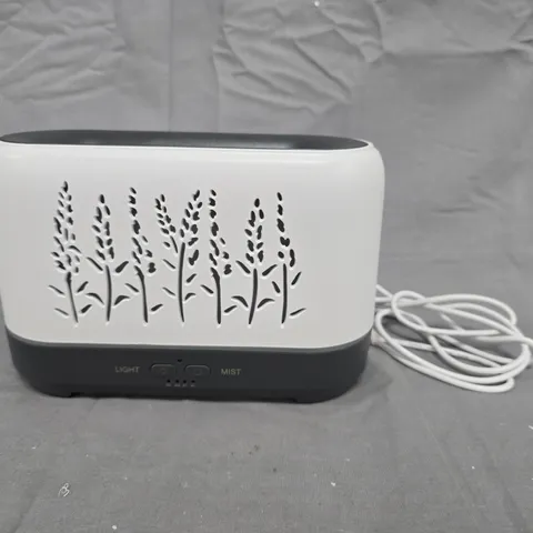 USB AROMA DIFFUSER / HUMIDIFIER – MODEL YX-1689, WHITE WITH WHEAT CUTOUTS