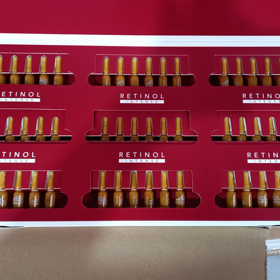 M. ASAM RETINOL INTENSE BEAUTY TREATMENT AMPOULES SET