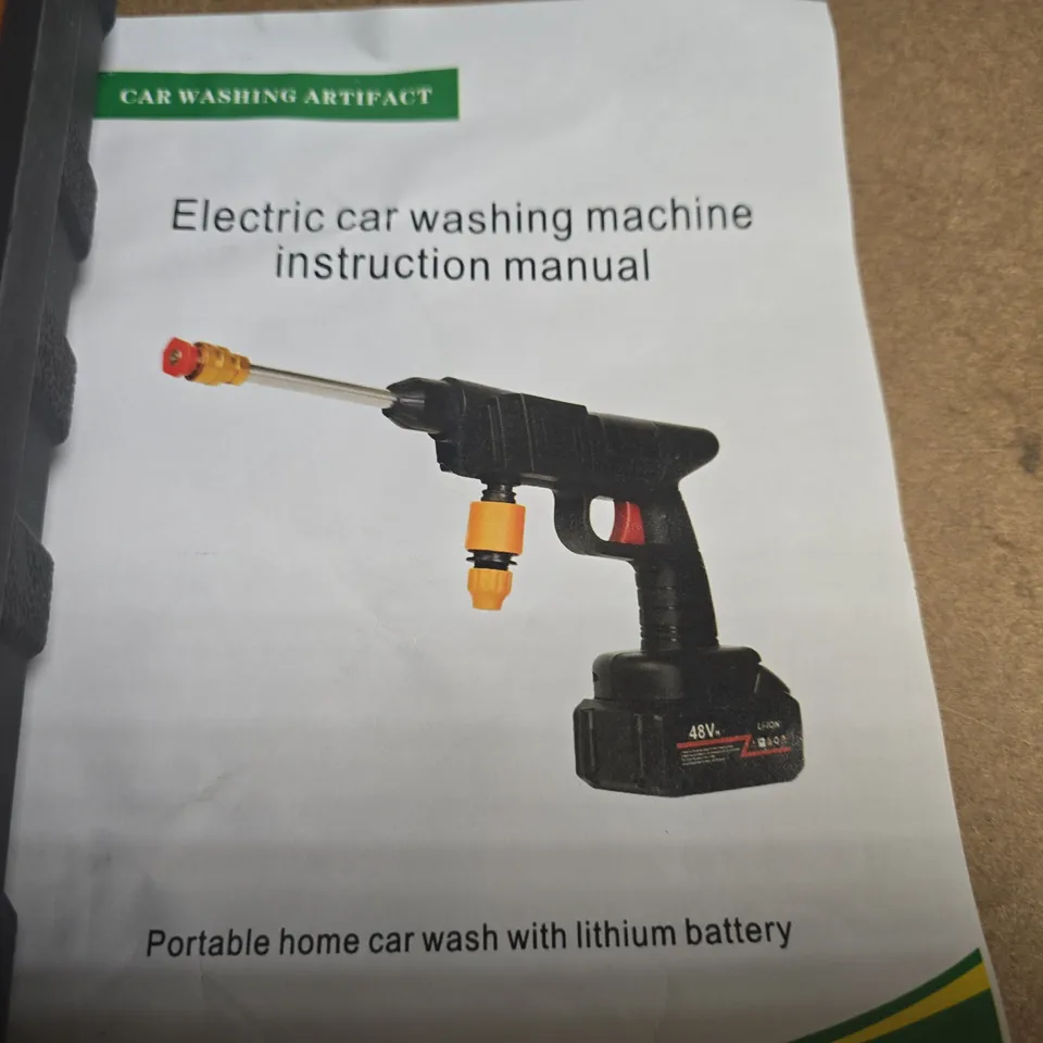 ELECTRIC CAR WAHING SPRAYER IN CARRY CASE WITH 2 BATTERIES