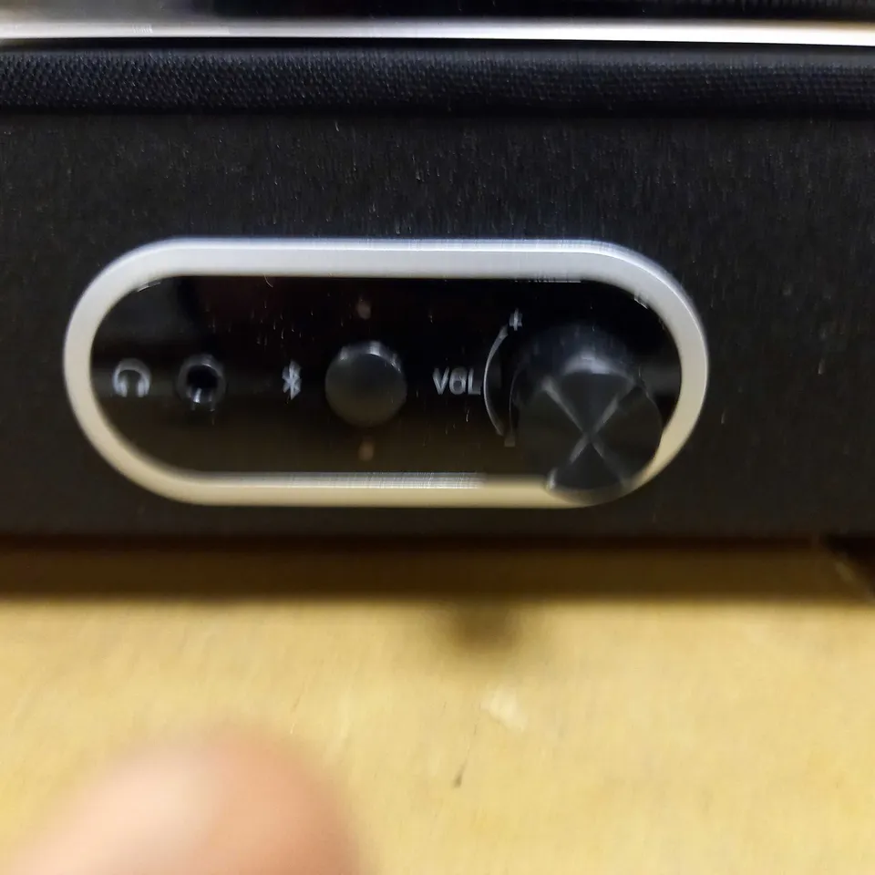 JAM BLUETOOTH SOUND STREAM+ TURNTABLE