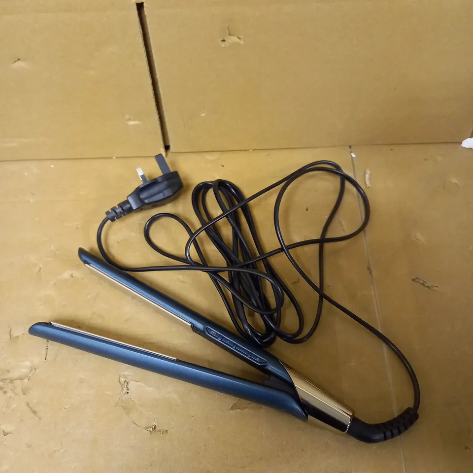 REMINGTON HAIR STRAIGHTENER 