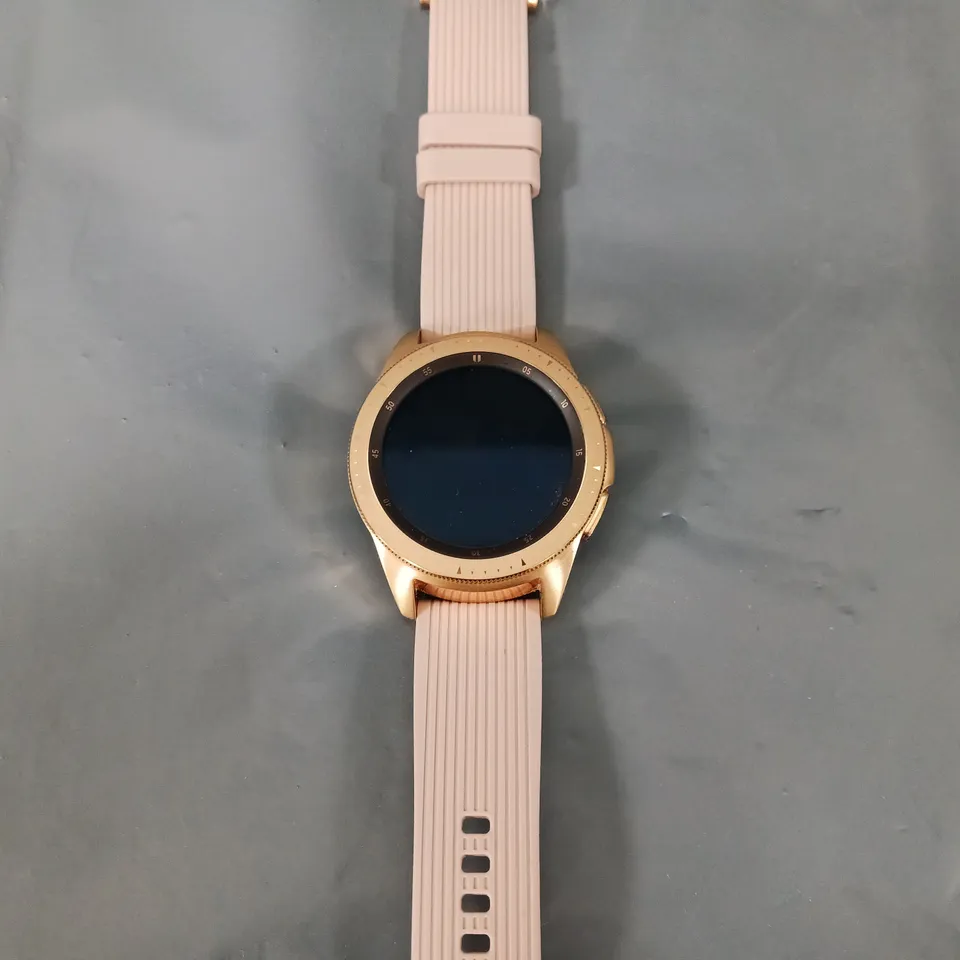 BOXED SAMSUNG GALAXY WATCH 42MM ROSE GOLDEN 