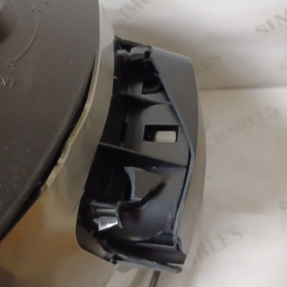 NINJA FOODI SMARTLID MULTI-COOKER