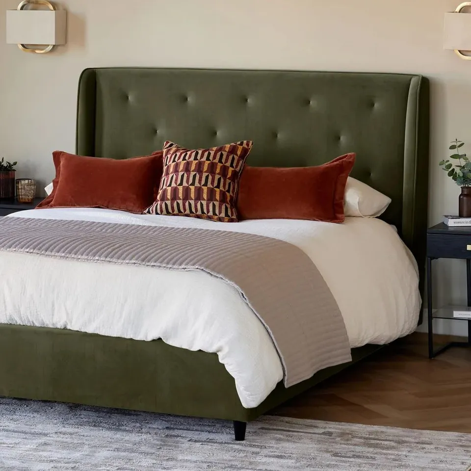BOXED DANETTI LENORA OLIVE GREEN VELVET KING SIZE OTTOMAN STORAGE BED (3 BOXES)