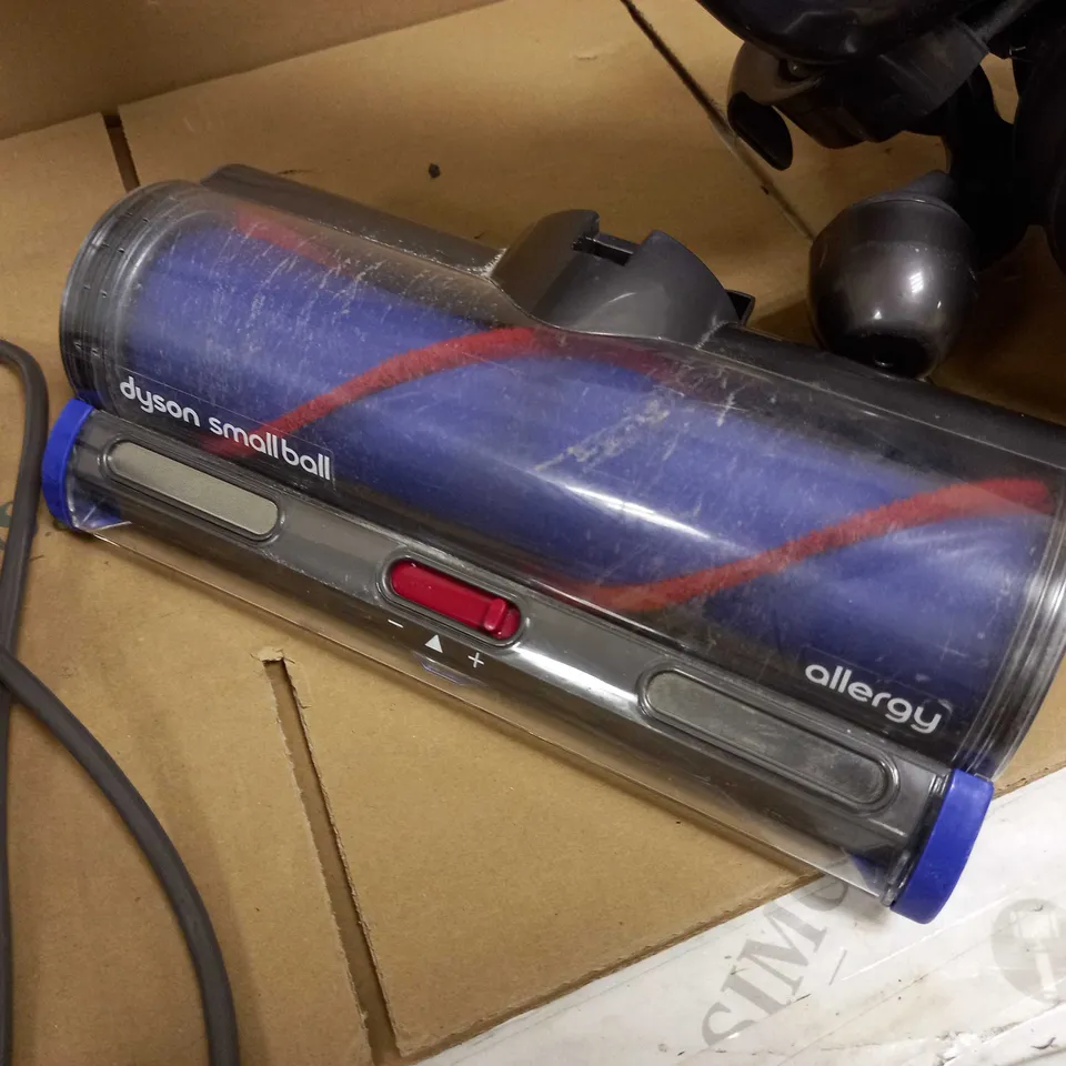 DYSON SMALLBALL ALLERGY VACCUM