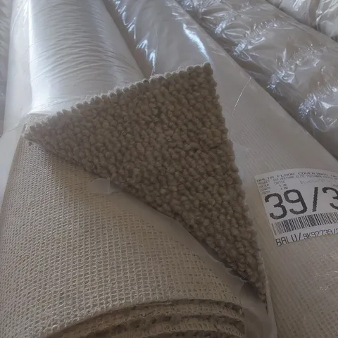 ROLL OF QUALITY CORSA AB ASH GREY CARPET // SIZE: APPROX 5 X 4.2m