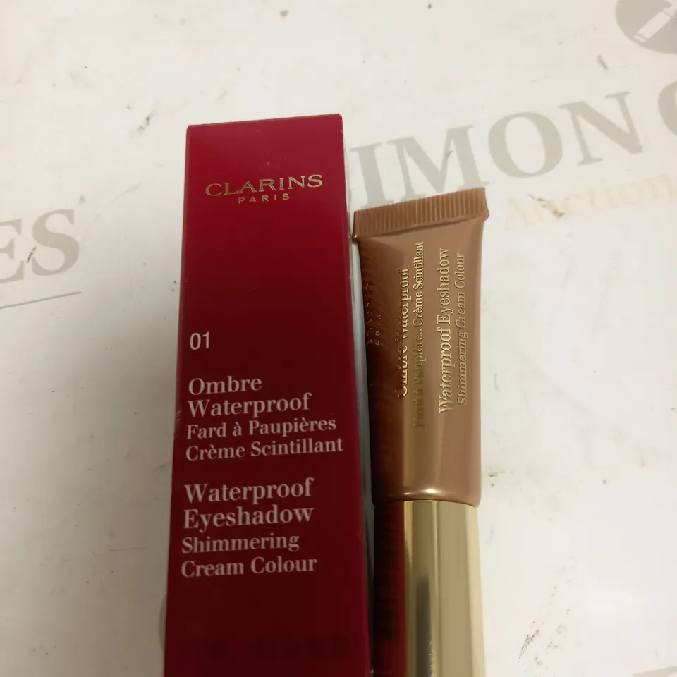 CLARINS WATERPROOF EYESHADOW SHADE 01