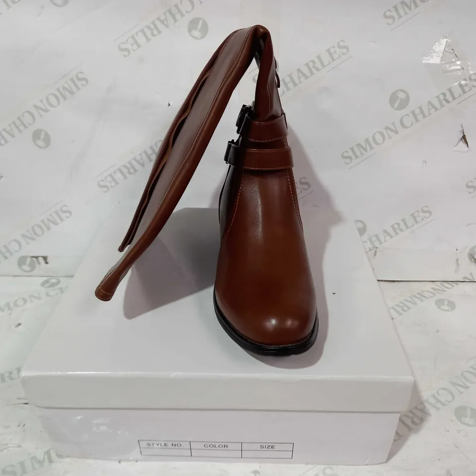 BOXED PAIR OF DESIGNER LEATHER BOOTS IN BROWN EU SIZE 38