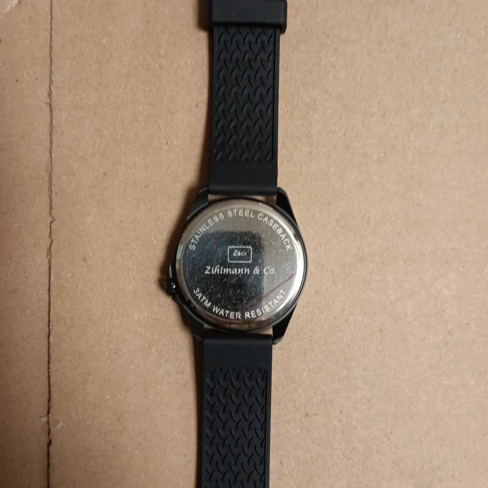 BOXED ZIHLMANN & CO BLACK DIAL SPORT WATCH WITH BLACK SILICONE STRAP