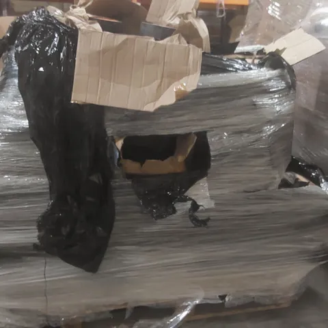 PALLET CONTAINING A VERY LARGE QUANTITY OF ASSORTED ITEMS INCLUDING: GARDEN TOOLS, FURNITURE PARTS ECT