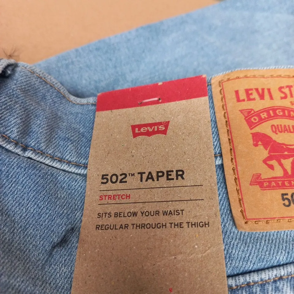 LEVI'S 502™ TAPER STRETCH JEANS – UK 32 (32X30)