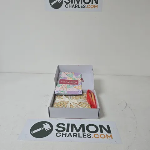 MRS QUILTY GIFT BOX – CRAFT / QUILTING SET (BOXED) 