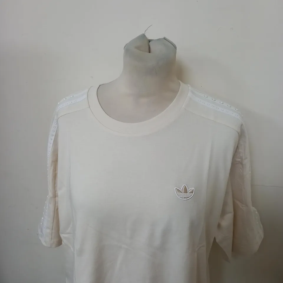 ADIDAS ORIGINAL CASUAL T-SHIRT SIZE XS