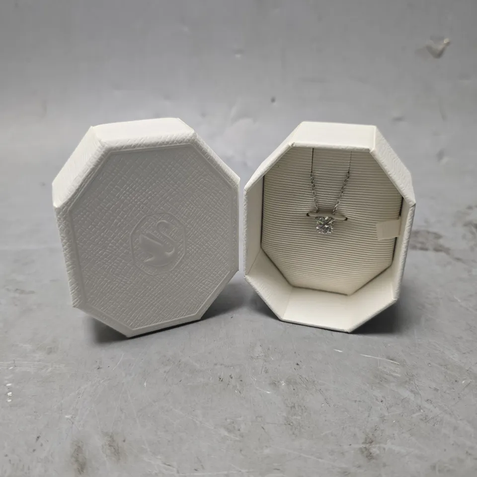 SWAROVSKI STILLA PENDANT NECKLACE 