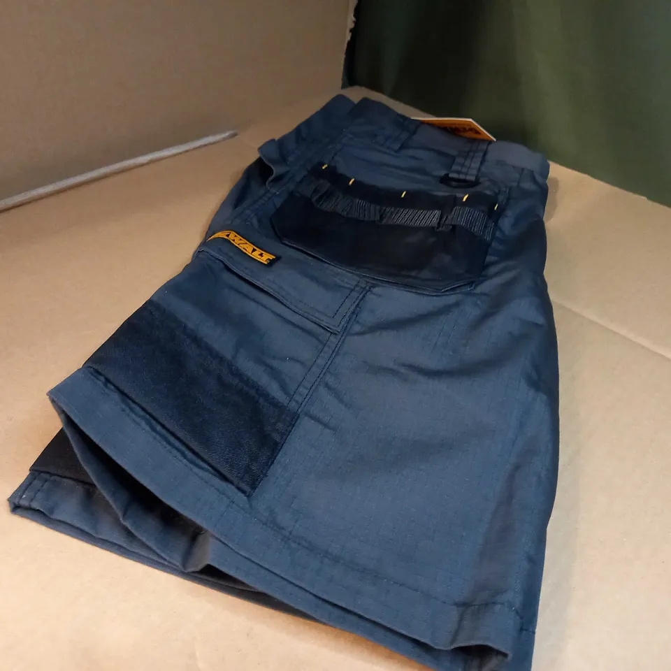 DEWALT GREY CHEVERLEY WORK SHORTS - SIZE W76