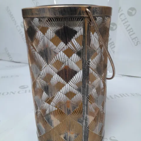 BRASS DETAILED OUTDOOR LANTERN
