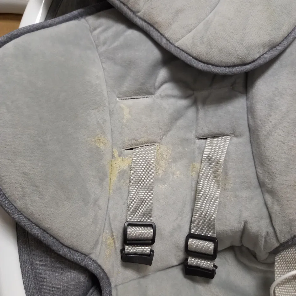 MUNCHKIN BLUETOOTH ENABLED LIGHTWEIGHT BABY SWING
