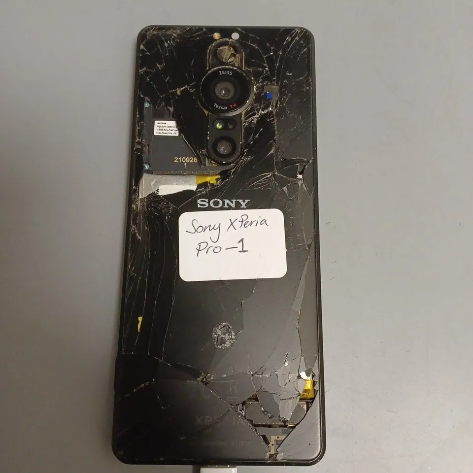 SONY XPERIA PRO 1 