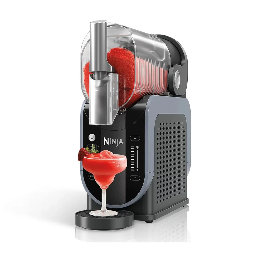 NINJA SLUSHI FROZEN DRINK MAKER BOXED