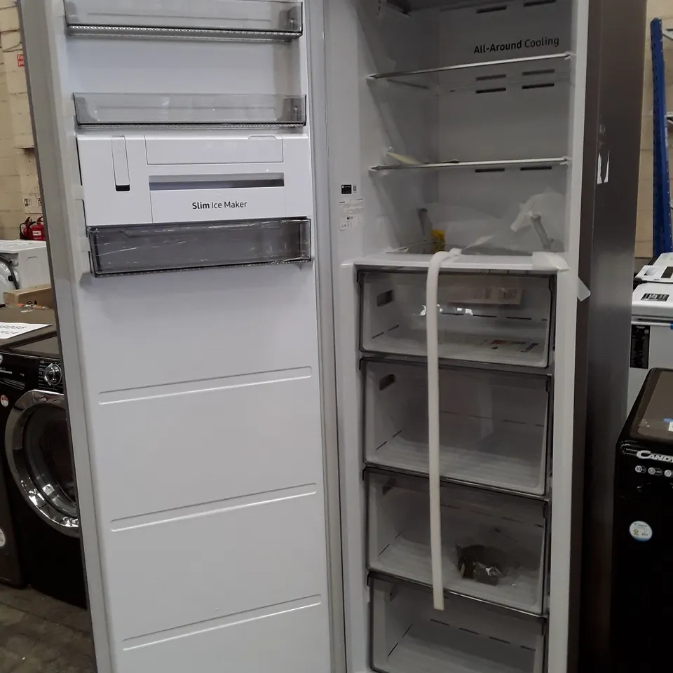 SAMSUNG TALL ONE DOOR FREEZER SILVER