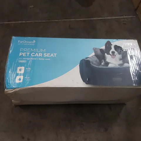 BOXED FURDREAMS PREMIUM PET CAR SEAT