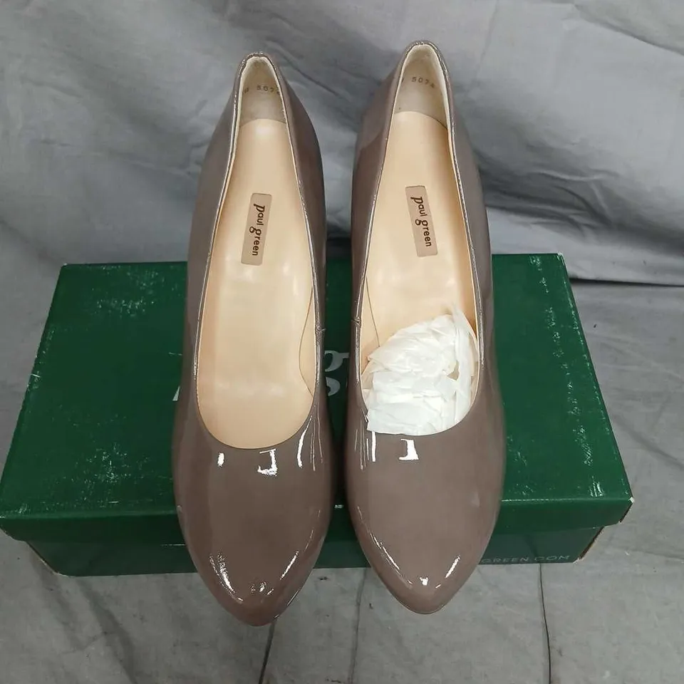 PAUL GREEN WOMEN'S TAUPE PATENT PUMPS – UK 8 (US 10) DESIGNER SHOES