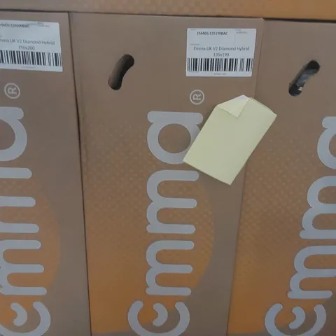 BRAND NEW BOXED EMMA UK V2 DIAMOND HYBRID 135 x 190CM MATTRESS 