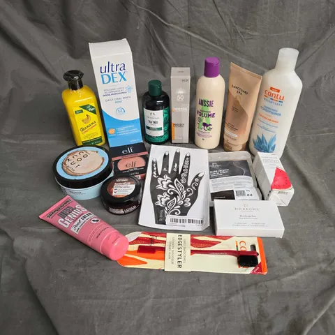 APPROXIMATELY 20 ASSORTED HEALTH & BEAUTY PRODUCTS TO INCLUDE - GLOW RECIPE WATERMELON GLOW BHA + PHA TONER - ELF BLUSH BASE IN ALWAYS ROSY - SOAP&GLORY FOOT CREAM - ETC