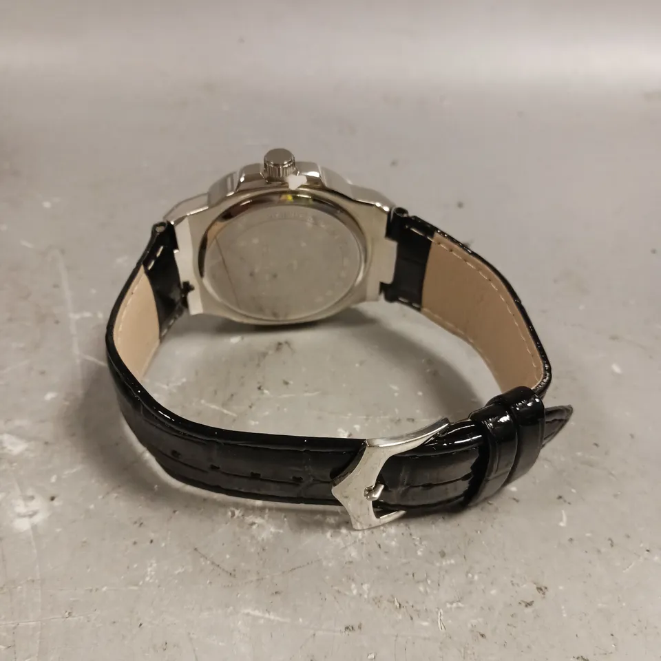 MENS FRANK SCHMIDT WATCH – TEXTURED DIAL WITH DATE – LEATHER STRAP