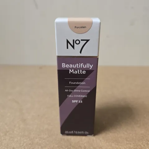 BOXED AND SEALED NO7 BEAUTIFULLY MATTE FOUNDATION PORCELAIN (28ML)