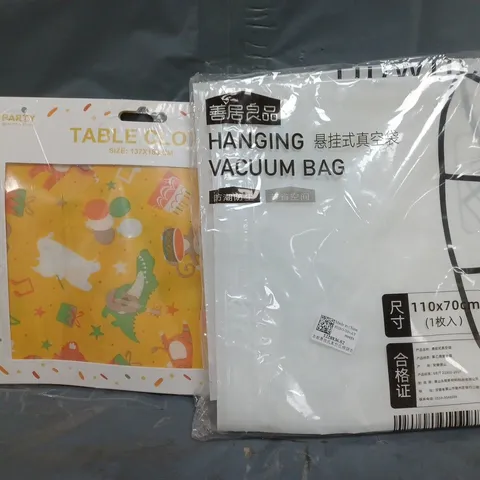 BOX OF APPROXIMATELY 15 ASSORTED HOUSEHOLD ITEMS TO INCLUDE HANGING VACUUM BAG, TABLE CLOTH, ETC - COLLECTION ONLY