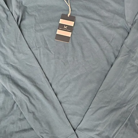 CREW CLOTHING COMPANY LONG SLEEVE TEE IN BLUE SIZE SMALL