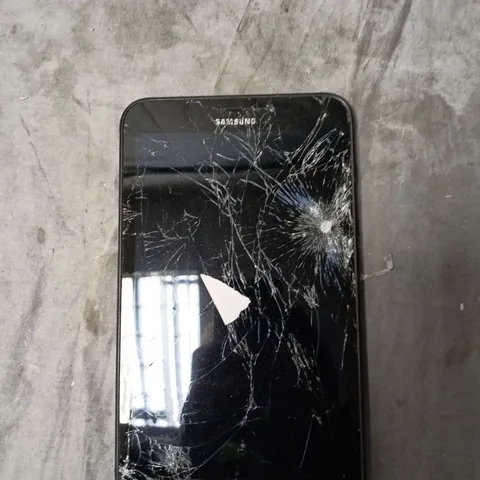 SAMSUNG GALAXY TABLET PC SM-T395, 16GB, BLACK – CRACKED SCREEN