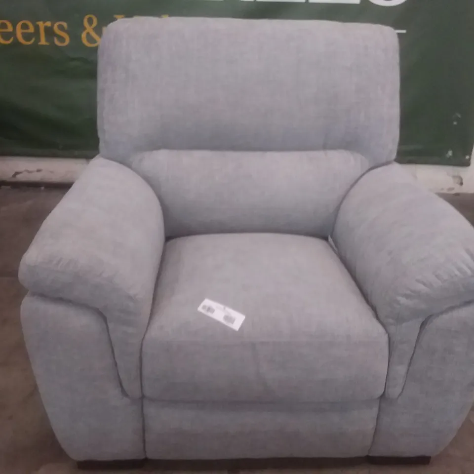 QUALITY DESIGNER VIRGINIA CHAIR WITH SMALL ARMS - LIGHT GREY FABRIC
