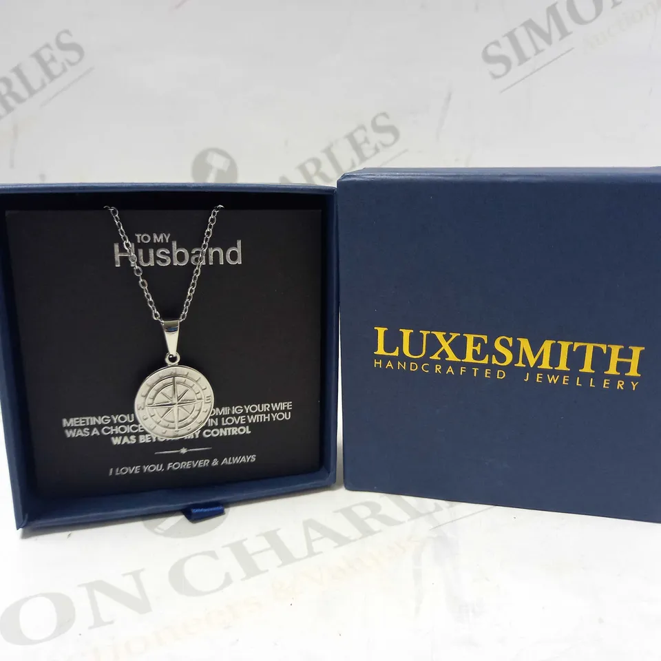 PERSONALISED LUXESMITH COMPASS NECKLACE 