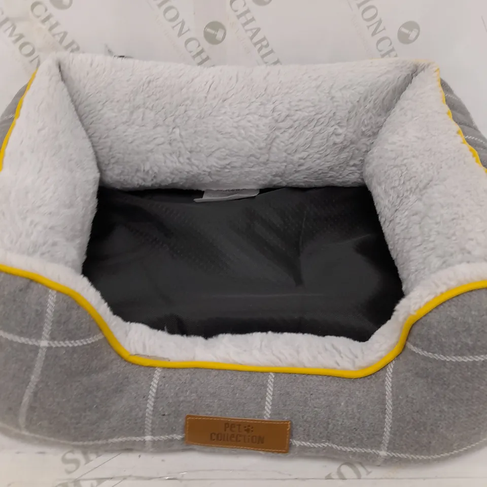 PET COLLECTION BED